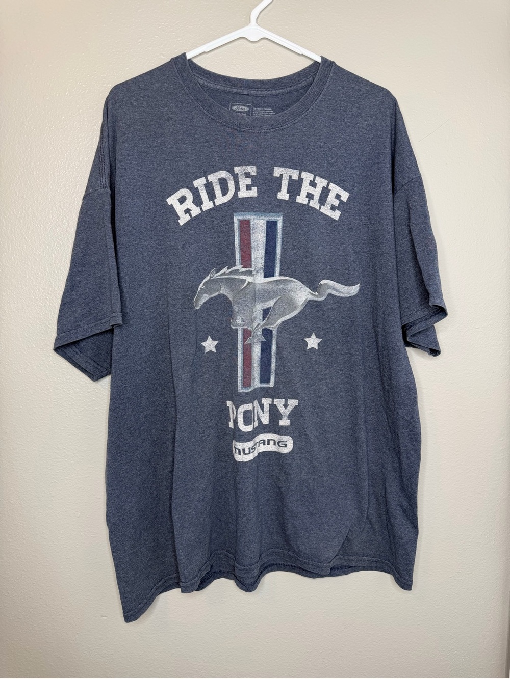 Ford Mustang Men’s Sz 2x Shirt Ride The Pony